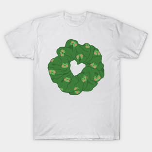 Green hair scrunchie with frogs T-Shirt